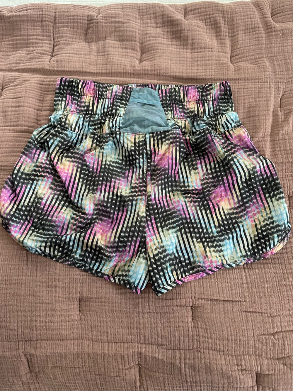 FP Movement by Free People Way Home Printed Running Shorts size Large Euphoria - Picture 3 of 3